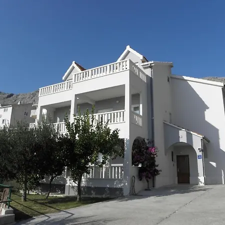 Appartement In With Sea View, Terrace, Air Conditioning, Wifi 3423-1 *