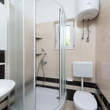Appartement In With Sea View, Terrace, Air Conditioning, Wifi 3423-1 *