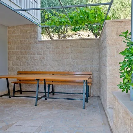 In With Sea View, Terrace, Air Conditioning, Wifi 3423-1 Duće